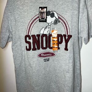 Snoopy Peanuts T-Shirt NWT Sz M